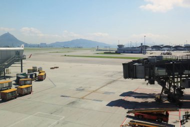 Orta Saha kalabalık Chek Lap Kok Havalimanı