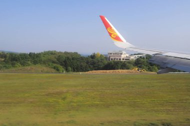 bir Okayama havaalanında pist