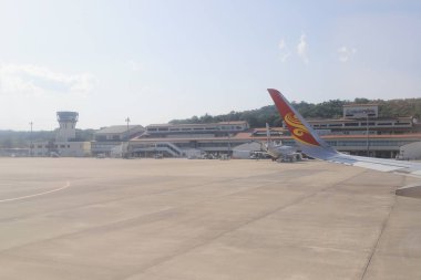 bir Okayama havaalanında pist