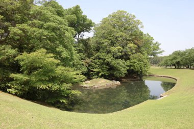 üç en ünlü bahçeleri olduğunu