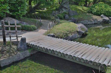 bir Korakuen; Okayama Japon bahçesinde; Japonya