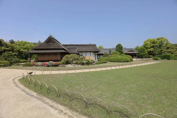 üç en ünlü bahçeleri olduğunu