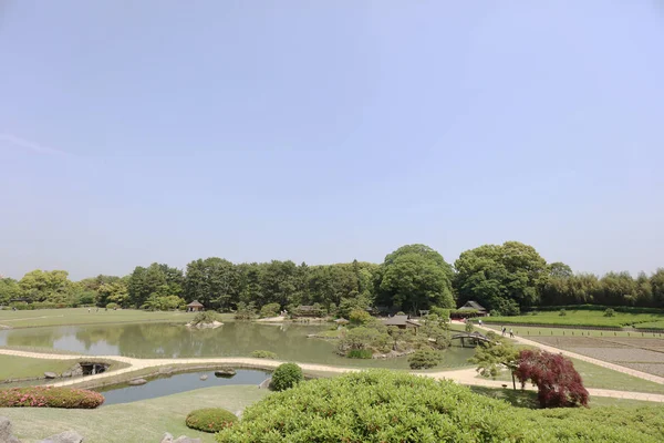 üç en ünlü bahçeleri olduğunu