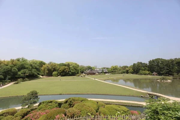 üç en ünlü bahçeleri olduğunu