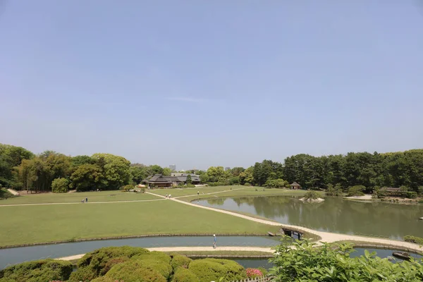 üç en ünlü bahçeleri olduğunu