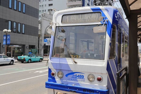 Tramvay Okayama sokak City, Japonya