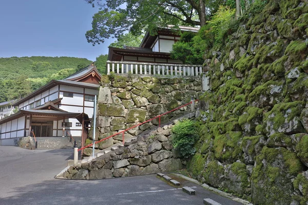 bir küçük Uka türbelerin Bahçe Fugenin Tapınak