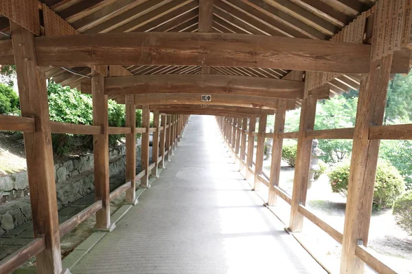 bir küçük Uka türbelerin Bahçe Fugenin Tapınak