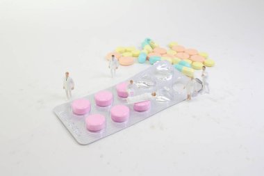 hasta acil tıbbi ekip yardım