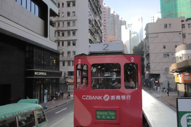 Hong Kong street tramvayda çift katlı