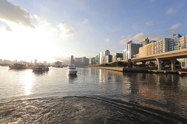 Kwun Tong tayfun sığınma evinde kwun tong