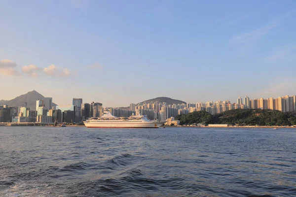 tarafından Kwun tong feribot sai wan ho