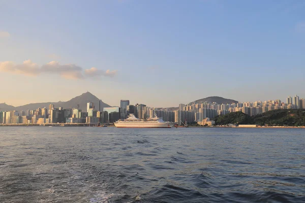 tarafından Kwun tong feribot sai wan ho