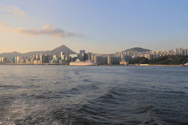 tarafından Kwun tong feribot sai wan ho