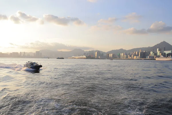 tarafından Kwun tong feribot sai wan ho