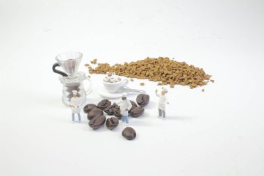 mini rakamlar makro kahve üzerinde çalışıyor