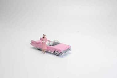 minyatür dünyasında alay