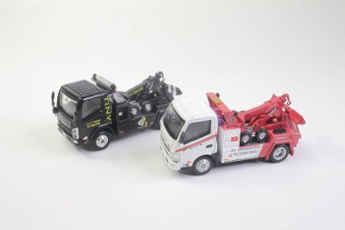 tow truc ile işçi figür