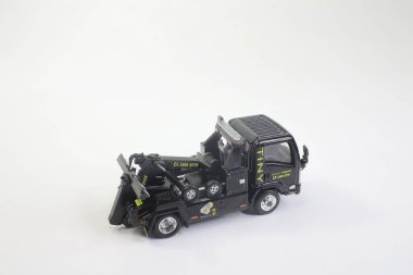 tow truc ile işçi figür