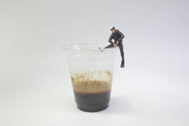 Şekil kahve için dalış için hazır alay