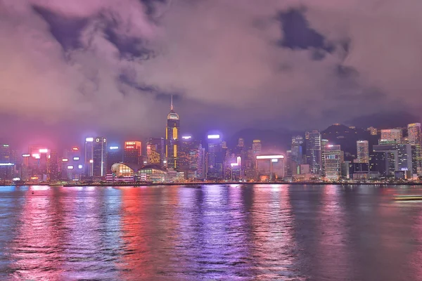 香港之间的维多利亚港地貌海港 — 图库照片