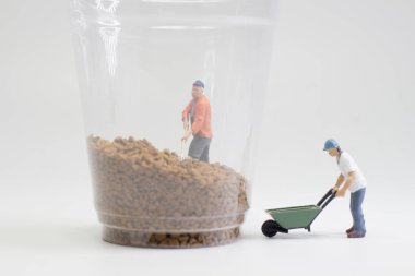 kahve makro fotoğraf üzerinde çalışan bir rakamlar