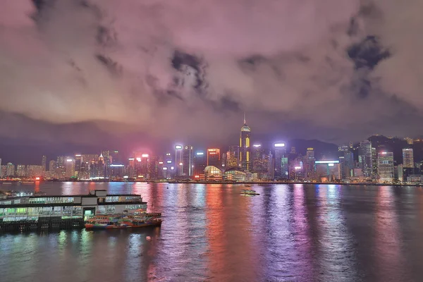 Victoria Harbor, Hong Kong, gece Hong Kong silüeti