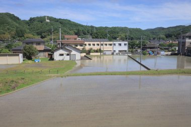 Ülke tarafında tramvay pencereden görüntüleme