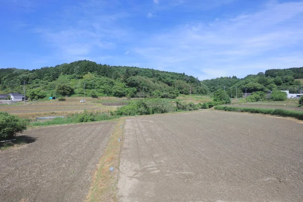 Ülke tarafında tramvay pencereden görüntüleme