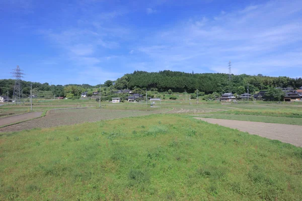 Ülke tarafında tramvay pencereden görüntüleme