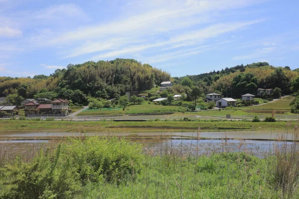 Ülke tarafında tramvay pencereden görüntüleme