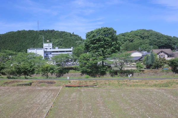 Ülke tarafında tramvay pencereden görüntüleme