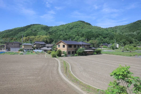 Ülke tarafında tramvay pencereden görüntüleme