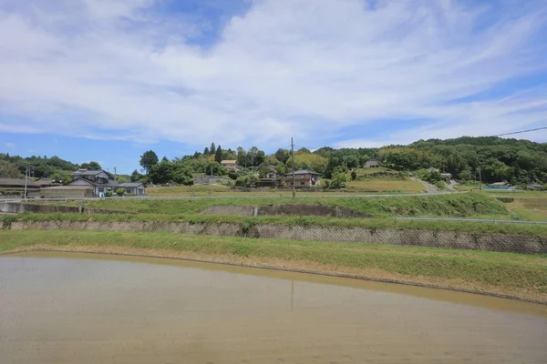 Ülke tarafında tramvay pencereden görüntüleme