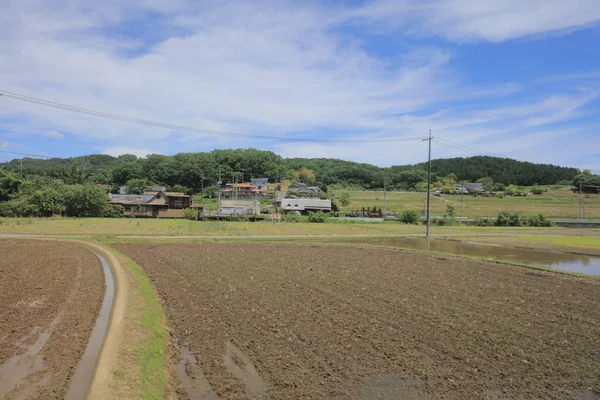 Ülke tarafında tramvay pencereden görüntüleme