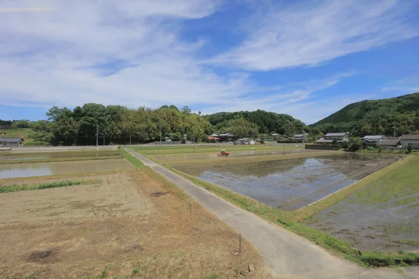 Ülke tarafında tramvay pencereden görüntüleme