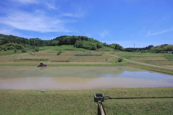 Ülke tarafında tramvay pencereden görüntüleme