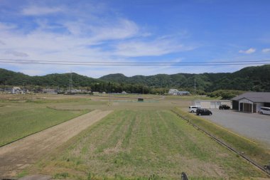 Ülke tarafında tramvay pencereden görüntüleme