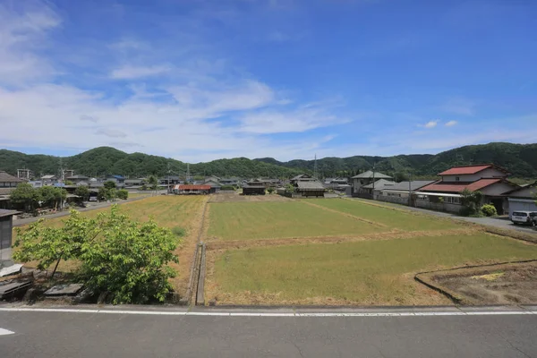 Ülke tarafında tramvay pencereden görüntüleme