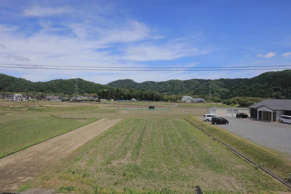 Ülke tarafında tramvay pencereden görüntüleme