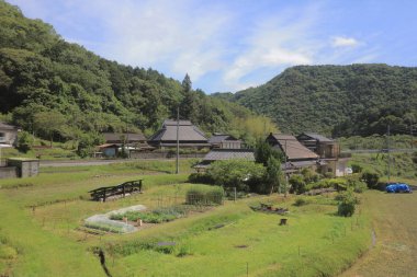 Ülke tarafında tramvay pencereden görüntüleme