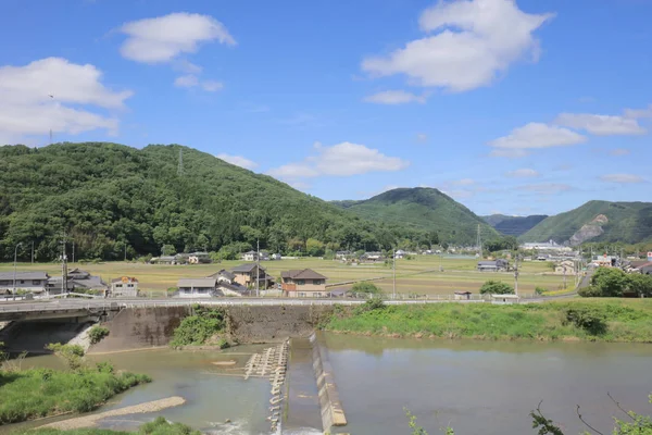 Ülke tarafında tramvay pencereden görüntüleme