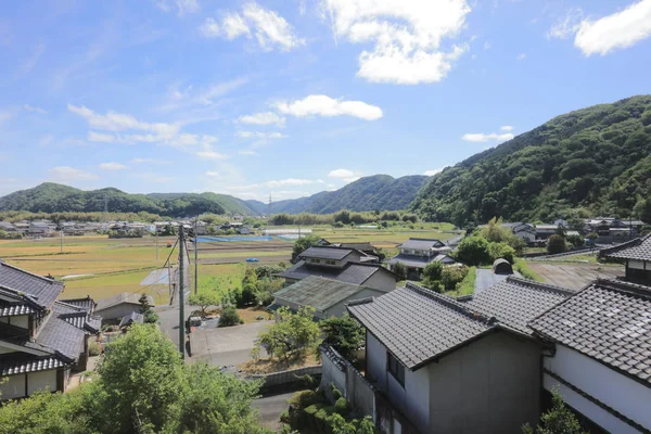 Ülke tarafında tramvay pencereden görüntüleme
