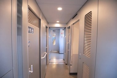 Shinkansen yüksek hızlı demiryolu hatları bir ağdır 