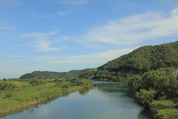 bir görünümü ile ülke tarafında tramvay penceresi
