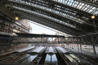 Osaka Jr tren istasyonuna Japonya'nın Osaka.