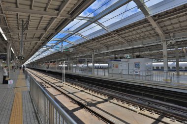 Shinkansen Tren İstasyonu Osaka'da durdurma
