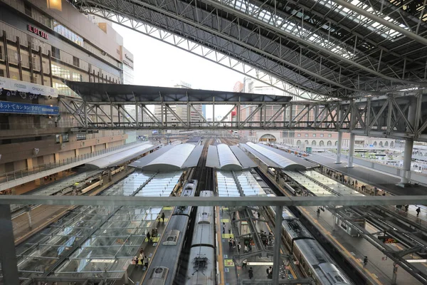 Osaka Jr tren istasyonuna Japonya'nın Osaka.