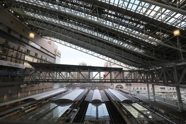 Osaka Jr tren istasyonuna Japonya'nın Osaka.