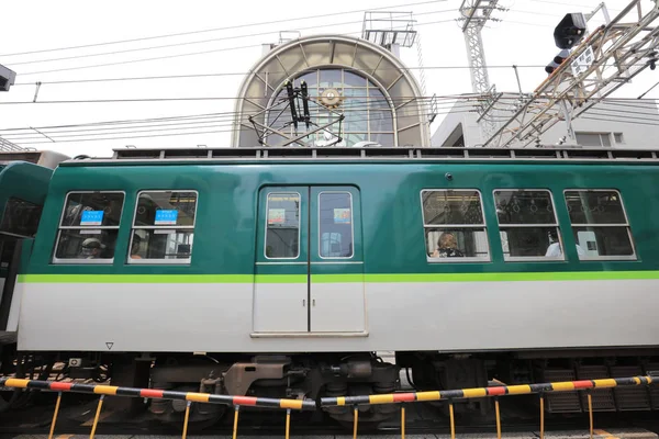 Kyoto 'da Fushimi ku 'da Tren Pass bileti